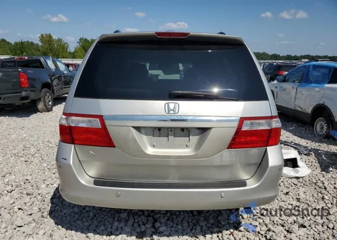 2007 Honda Odyssey Touring z USA, uszkodzony, nr VIN 5FNRL388X7B085354